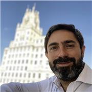 Licenciado ofrece clases de español para extranjeros o conversación orientada según necesidades